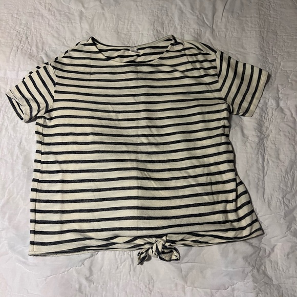 Old navy shirt - Picture 1 of 2